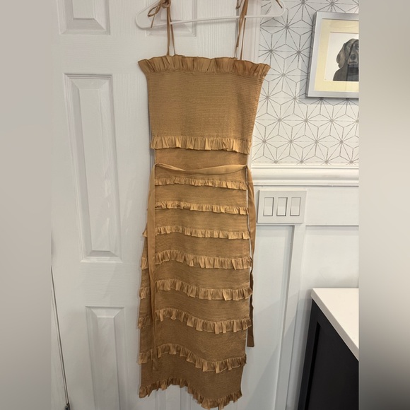 V. Chapman Liky Dress Tan Size 4 Smocked Ruffle Midi - Picture 4 of 8
